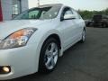 Winter Frost Pearl - Altima 3.5 SE Photo No. 2