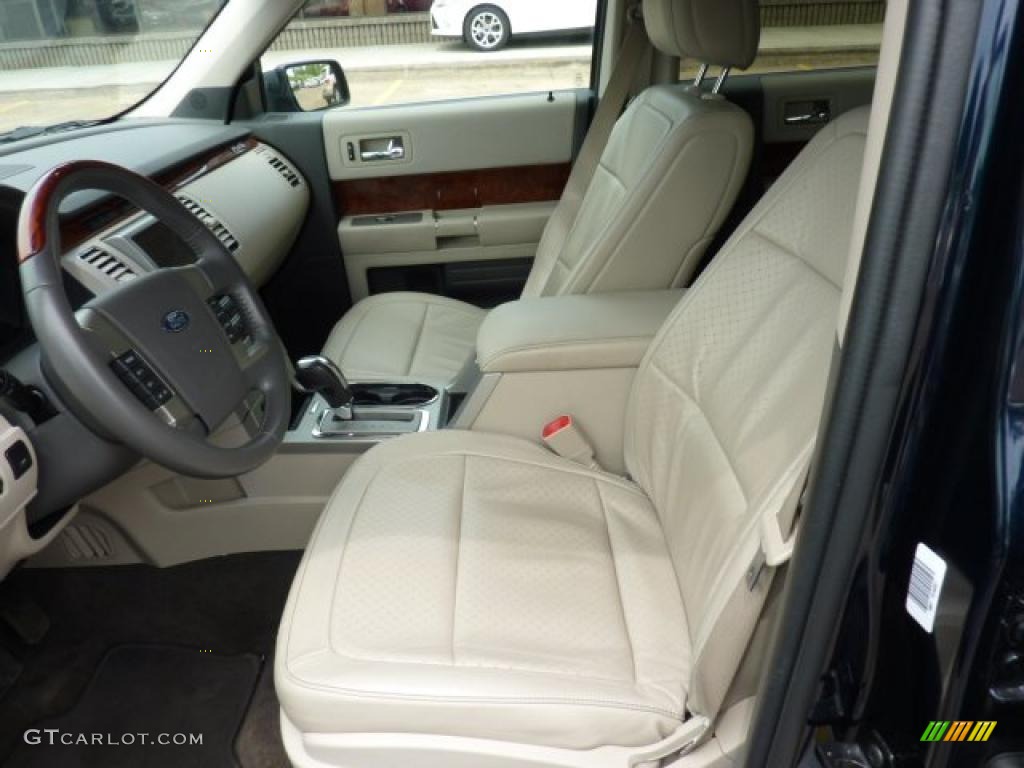 Medium Light Stone Interior 2010 Ford Flex Limited AWD Photo #49902335