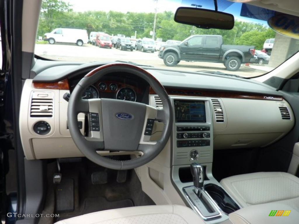Medium Light Stone Interior 2010 Ford Flex Limited AWD Photo #49902344