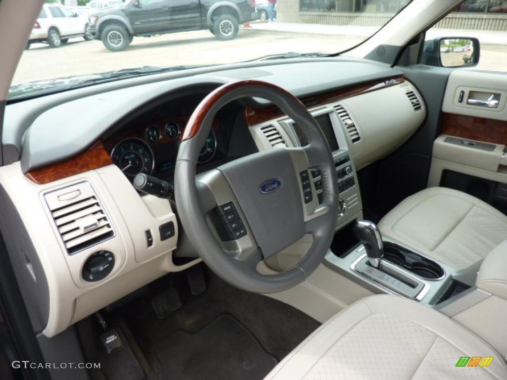 2010 Ford Flex Limited AWD Interior Color Photos