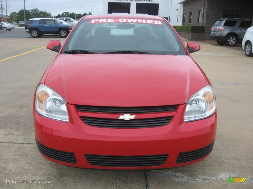 2007 Cobalt LT Coupe - Victory Red / Neutral Beige photo #2