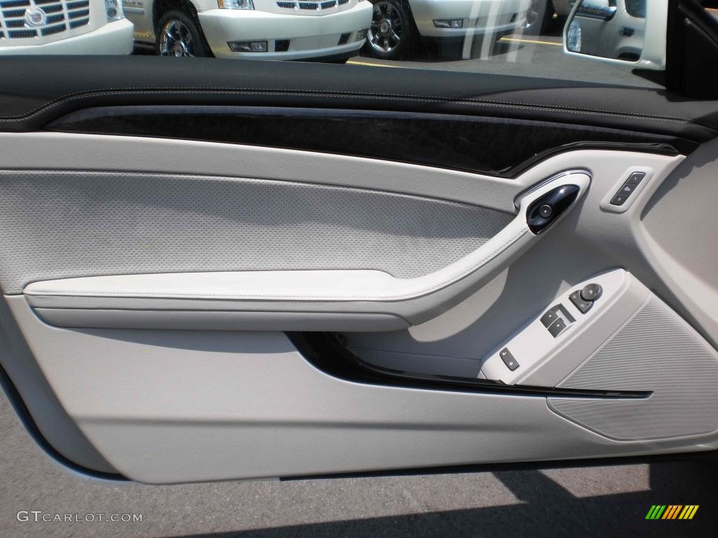 2011 Cadillac CTS -V Coupe Light Titanium/Ebony Door Panel Photo #49904360