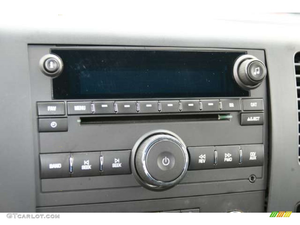 2008 Chevrolet Silverado 1500 LT Crew Cab 4x4 Controls Photo #49905636
