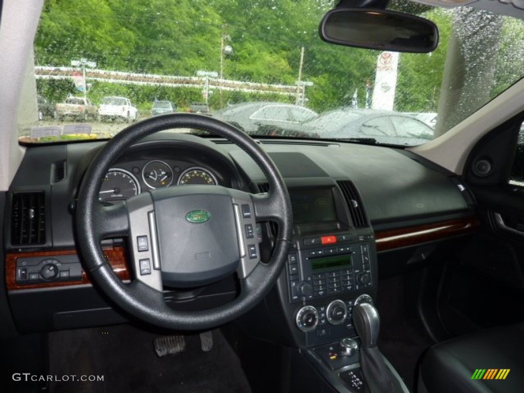 2008 Land Rover LR2 HSE Ebony Black Dashboard Photo #49906020