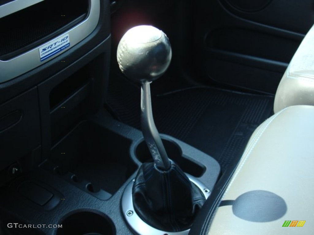 2005 Dodge Ram 1500 SRT-10 Commemorative Regular Cab Transmission Photos
