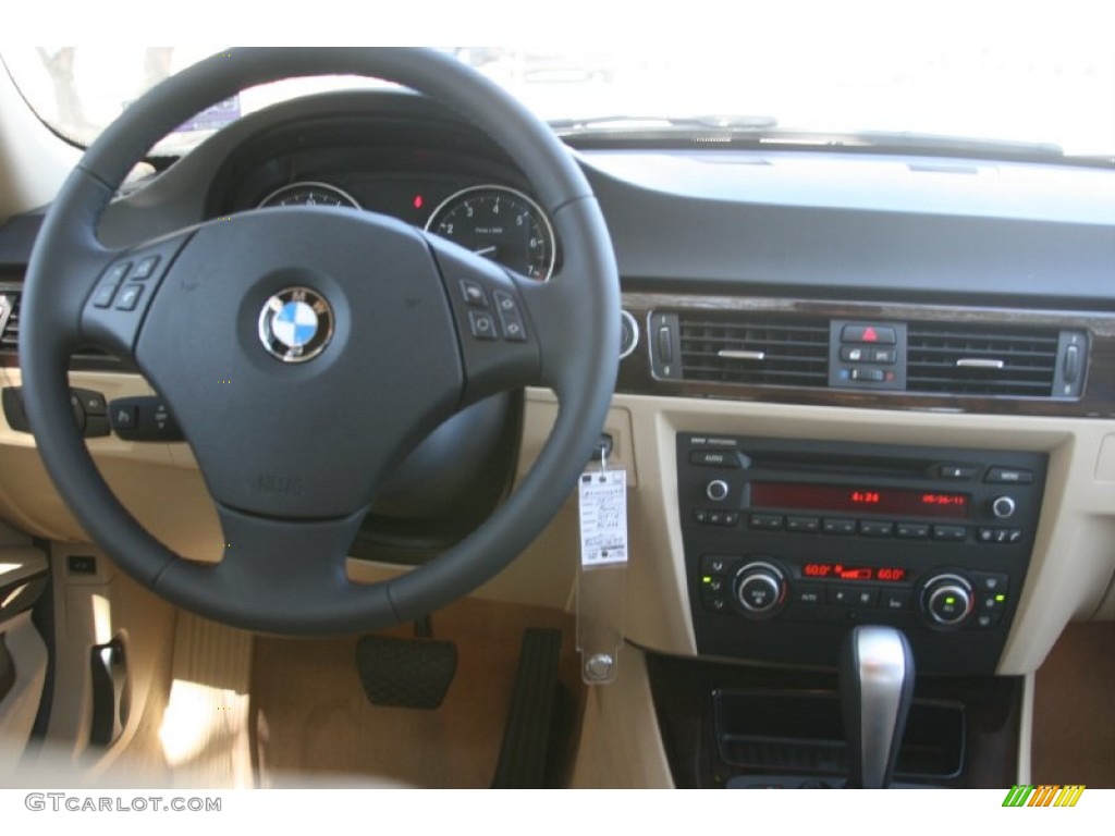 2011 3 Series 328i Sedan - Jet Black / Beige Dakota Leather photo #5