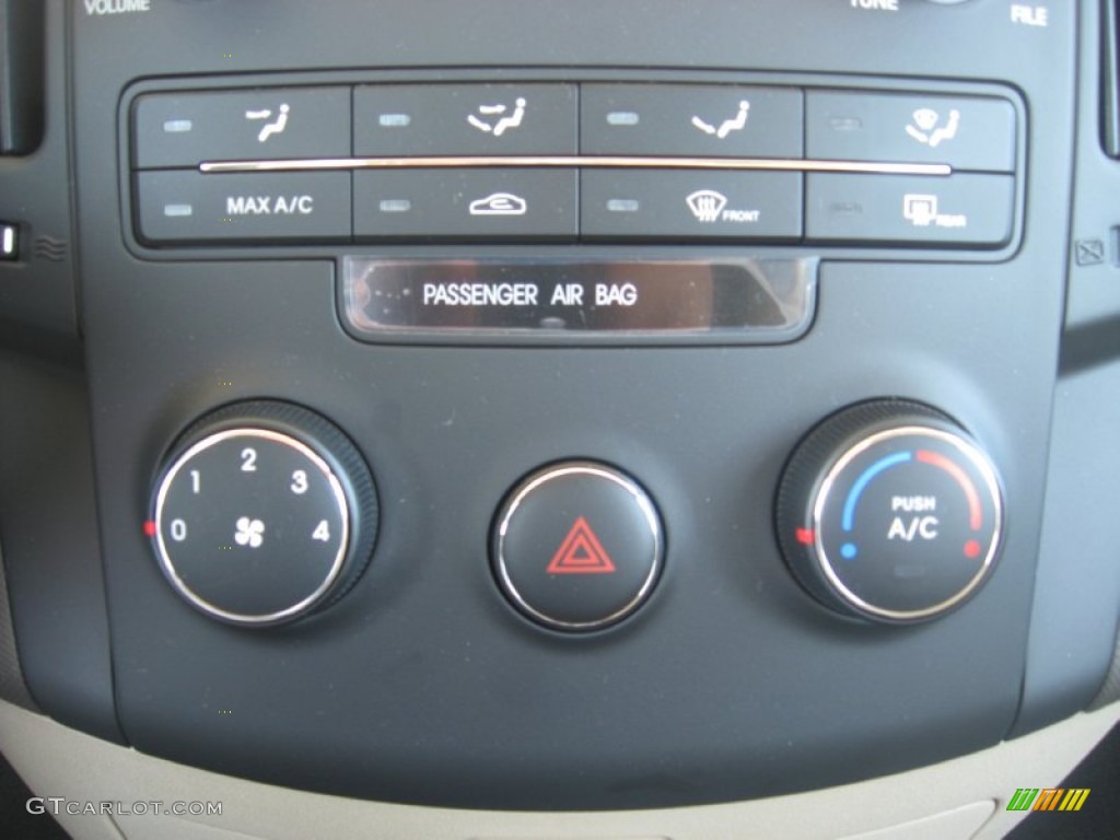 2011 Hyundai Elantra Touring GLS Controls Photo #49909068