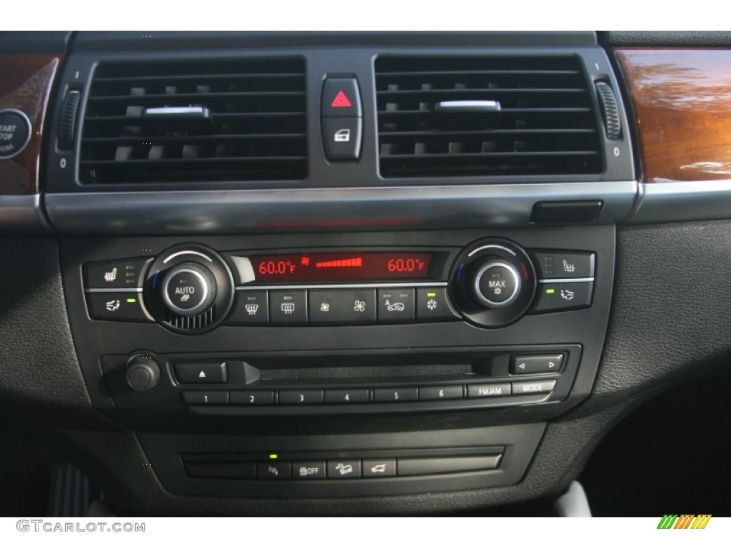 2012 BMW X6 M Standard X6 M Model Controls Photo #49910220