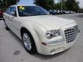Cool Vanilla - 300 C HEMI Photo No. 14
