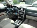 Cool Vanilla - 300 C HEMI Photo No. 16