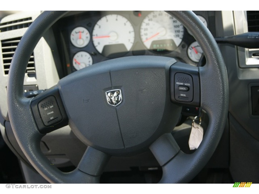 2008 Dodge Ram 1500 Big Horn Edition Quad Cab 4x4 Medium Slate Gray Steering Wheel Photo #49912375