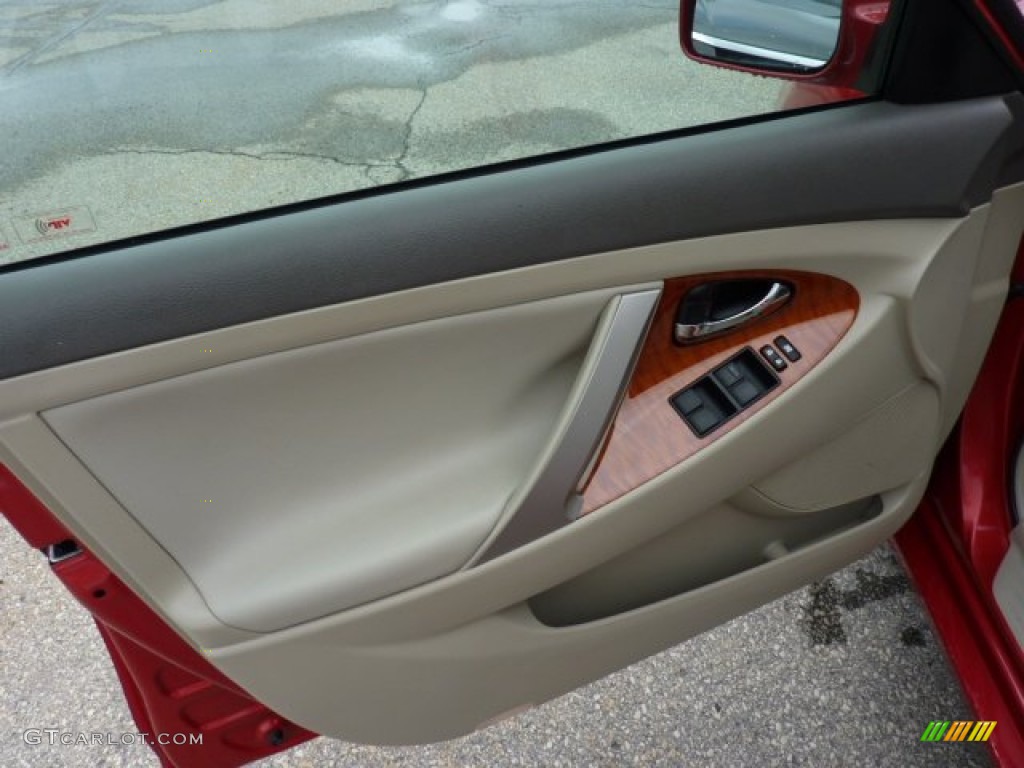 2009 Camry XLE V6 - Barcelona Red Metallic / Bisque photo #11