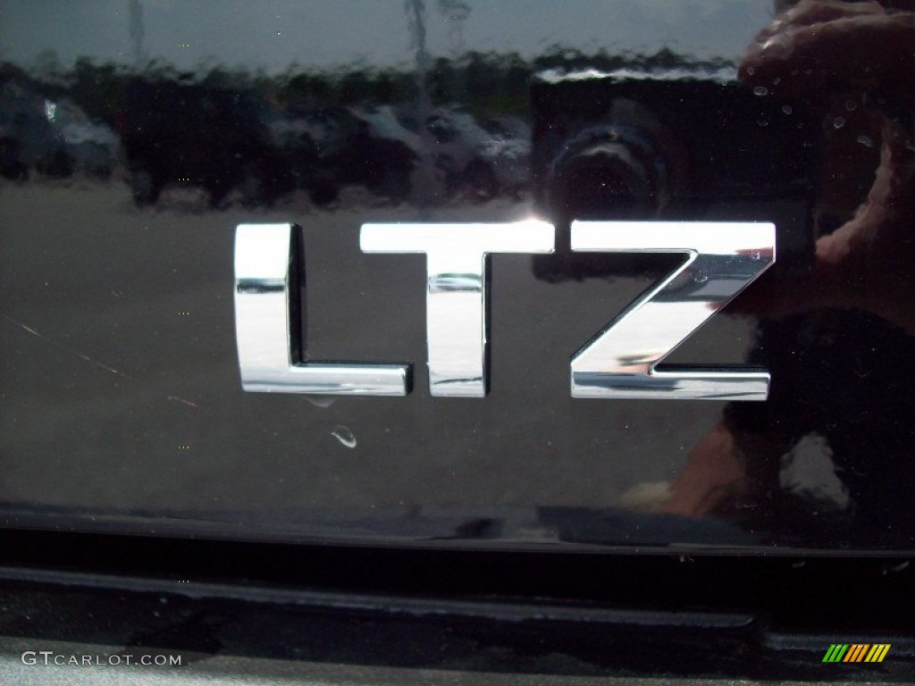 2011 Silverado 1500 LTZ Extended Cab 4x4 - Black / Light Titanium/Dark Titanium photo #35
