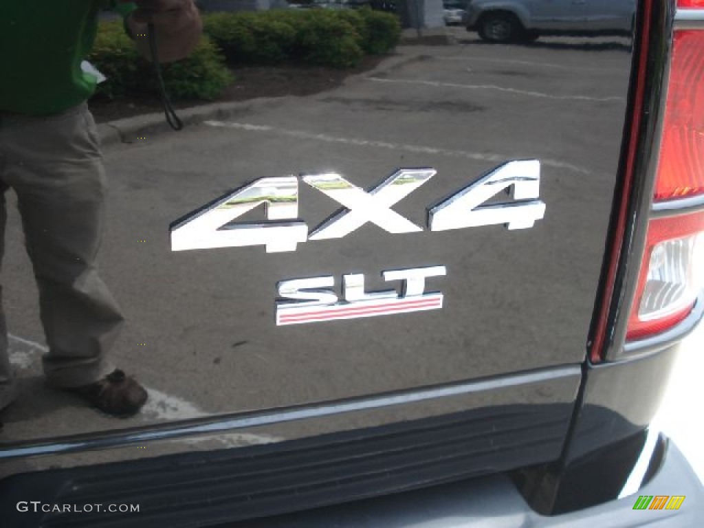 2004 Ram 1500 SLT Sport Quad Cab 4x4 - Black / Dark Slate Gray photo #36