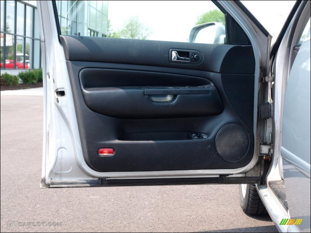 2003 Volkswagen Jetta GLI Sedan Black Door Panel Photo #49918953
