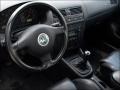 Black Interior Photo for 2003 Volkswagen Jetta #49918974