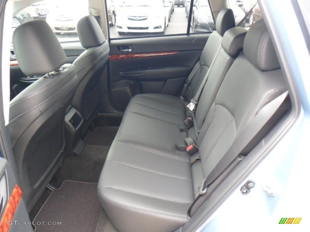 Off Black Interior 2011 Subaru Outback 2.5i Limited Wagon Photo #49919625