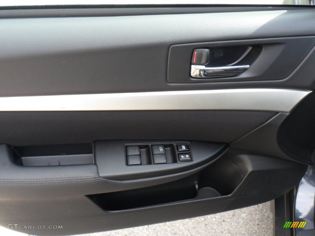 2011 Outback 2.5i Premium Wagon - Graphite Gray Metallic / Off Black photo #14