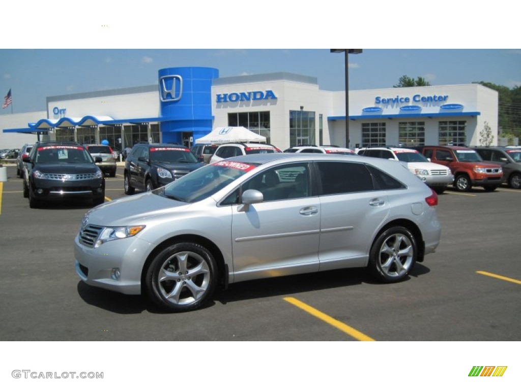 2009 Venza V6 - Classic Silver Metallic / Gray photo #1