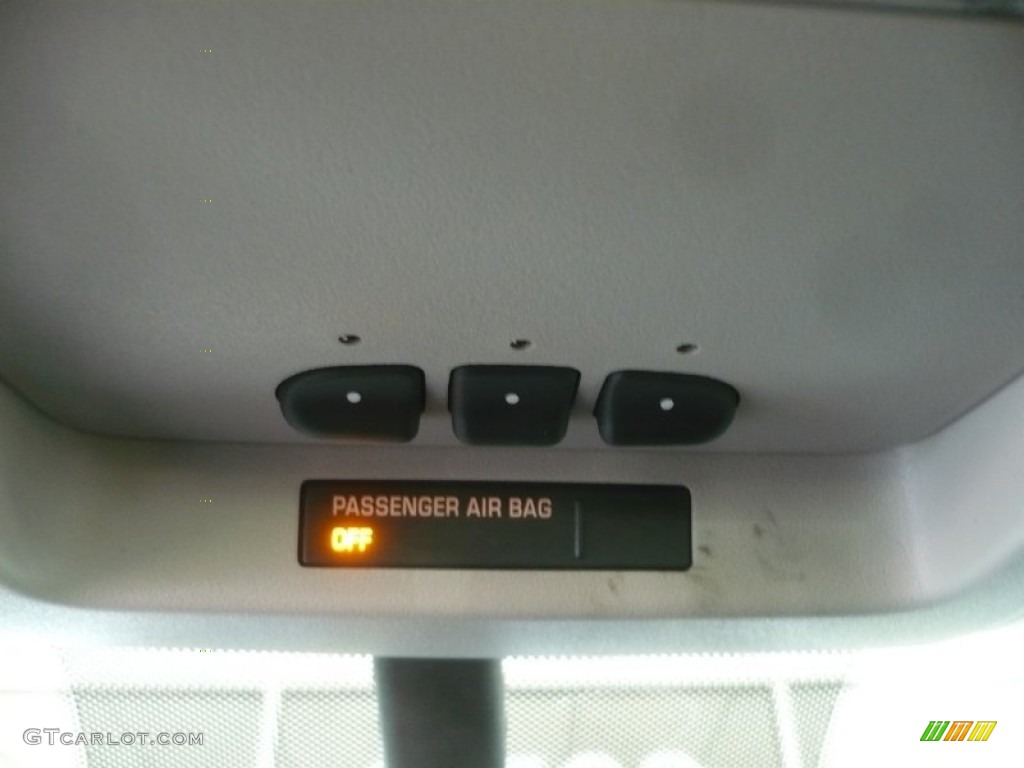 2010 Tahoe LTZ 4x4 - Summit White / Ebony photo #36