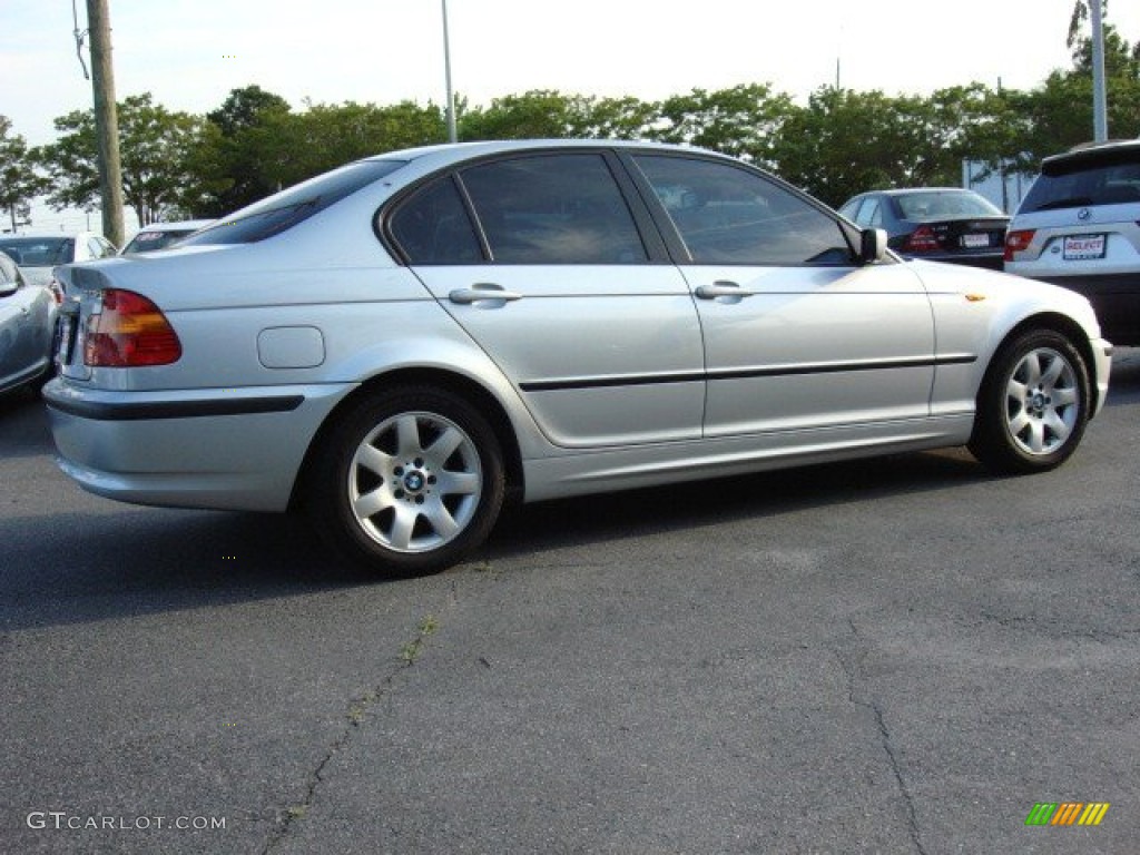 2005 3 Series 325i Sedan - Titanium Silver Metallic / Black photo #5