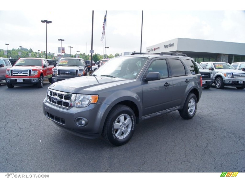 2009 Escape XLT V6 4WD - Sterling Grey Metallic / Charcoal photo #6