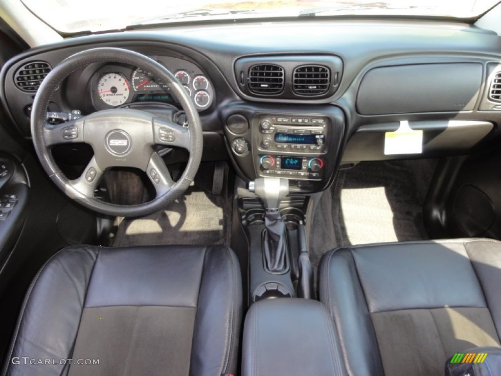 2008 Chevrolet TrailBlazer SS 4x4 Ebony Dashboard Photo #49929219