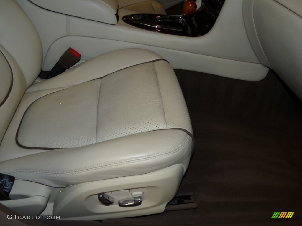 Ivory/Mocha Interior 2008 Jaguar XJ Super V8 Photo #49931358