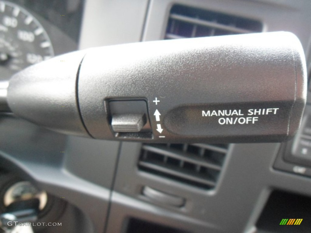 2012 Nissan NV 1500 SV Controls Photo #49933875