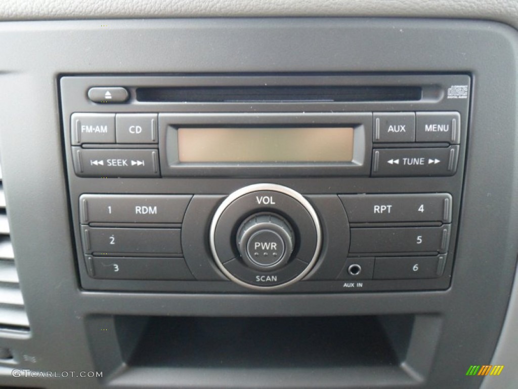 2012 Nissan NV 1500 S Controls Photo #49934460