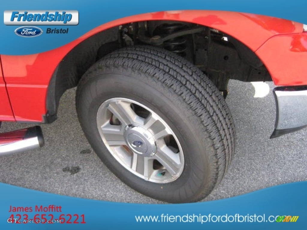 2005 F150 XLT Regular Cab 4x4 - Bright Red / Medium Flint Grey photo #10