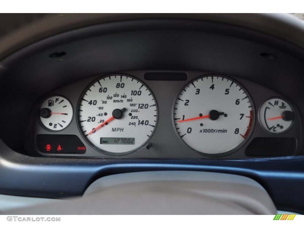 2000 Nissan Sentra SE Gauges Photos
