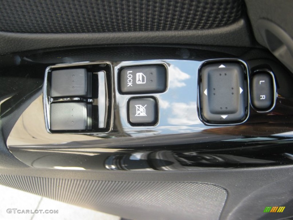 2011 Mazda RX-8 Sport Controls Photo #49942331