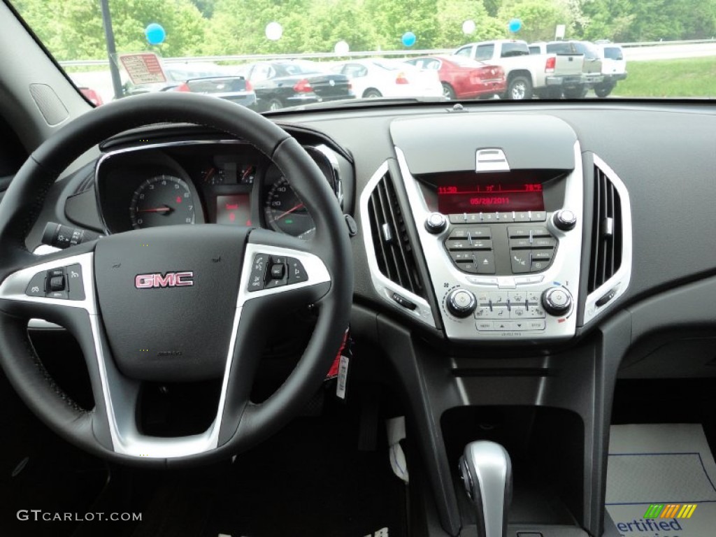 2011 GMC Terrain SLT AWD Jet Black Dashboard Photo #49943573