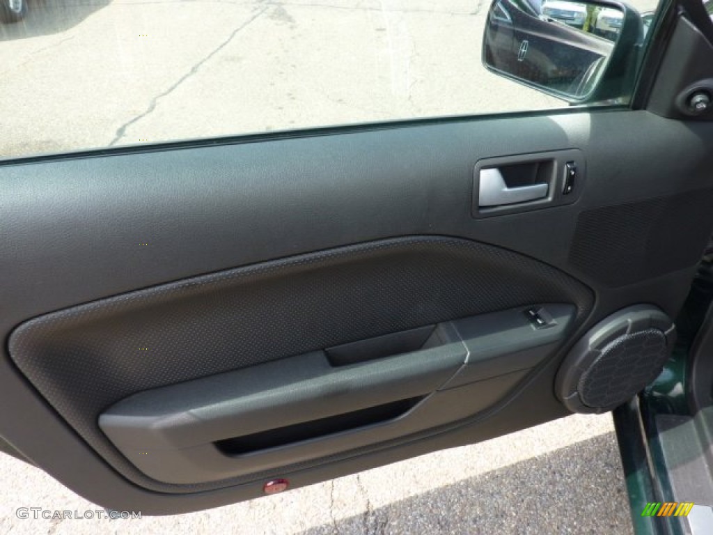 2008 Ford Mustang Bullitt Coupe Dark Charcoal Door Panel Photo #49944719