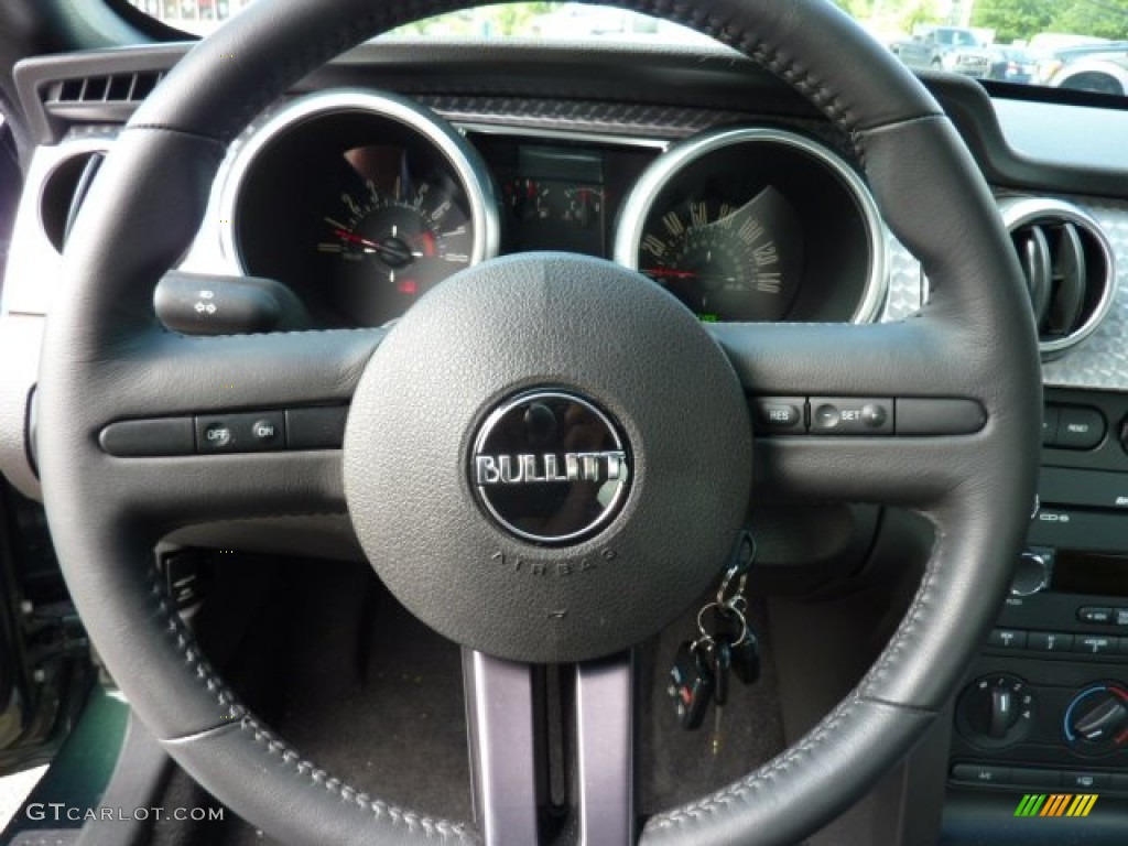 2008 Ford Mustang Bullitt Coupe Dark Charcoal Steering Wheel Photo #49944764