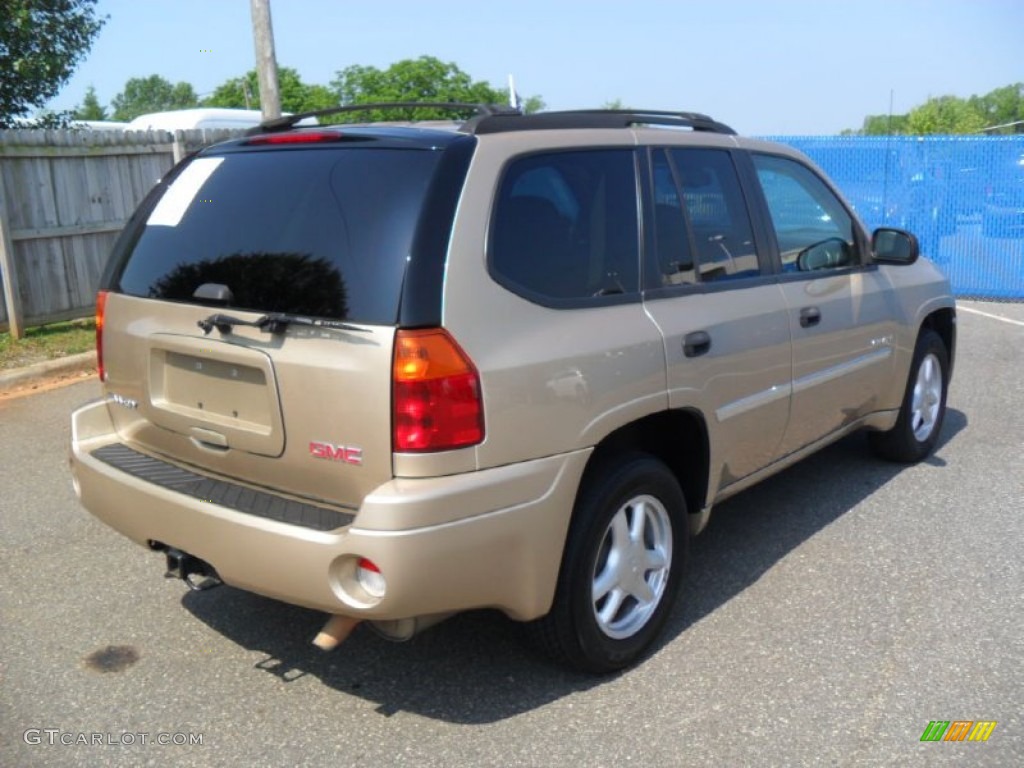 2006 Envoy SLT - Sand Beige Metallic / Light Tan/Ebony Black photo #4