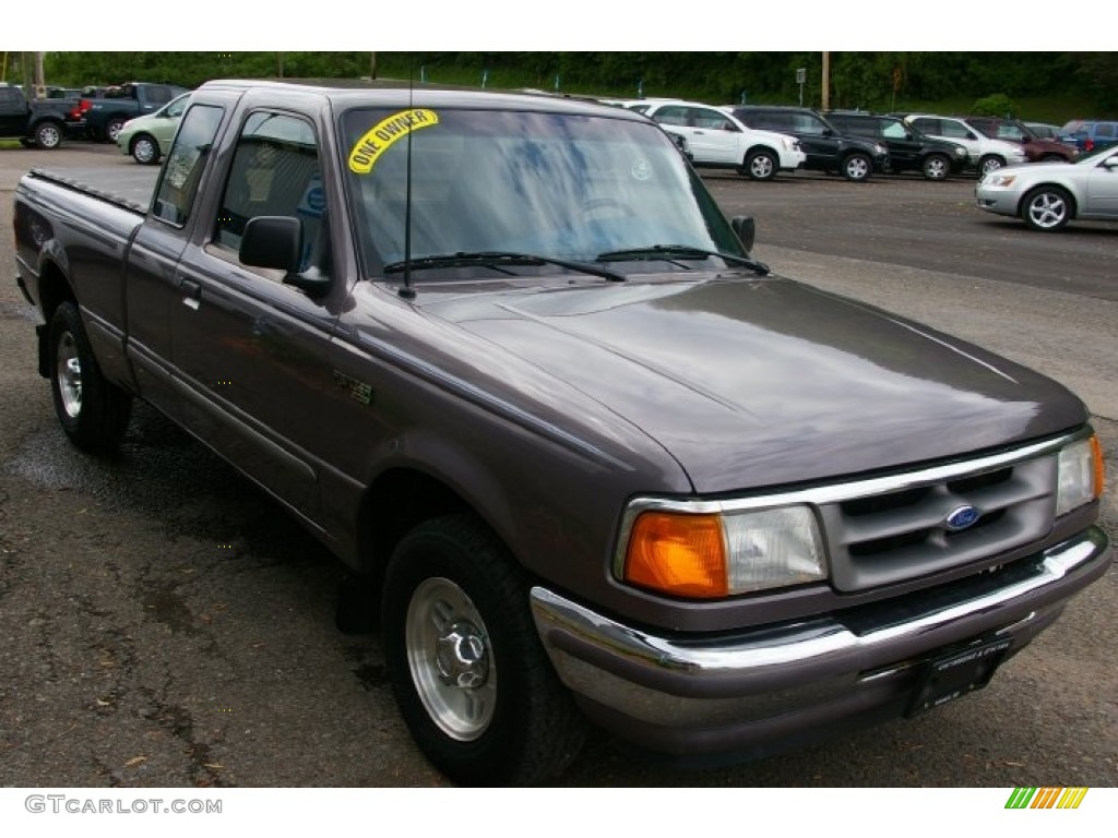 1996 Ranger XLT SuperCab - Medium Graphite Metallic / Blue photo #12