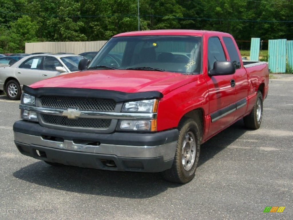 2004 Silverado 1500 LS Extended Cab - Victory Red / Dark Charcoal photo #2