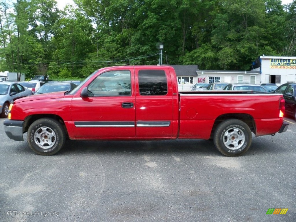 Victory Red 2004 Chevrolet Silverado 1500 LS Extended Cab Exterior Photo #49946927