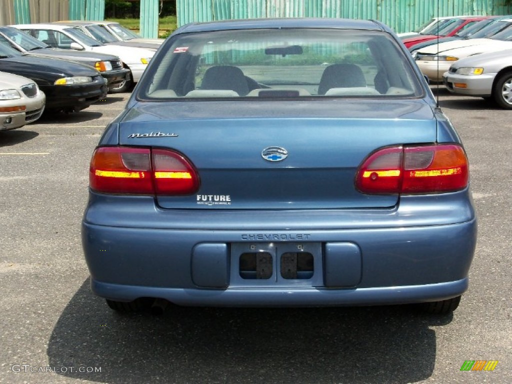 1998 Malibu Sedan - Medium Opal Blue Metallic / Light Gray photo #4