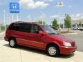 2002 Ruby Red Kia Sedona LX  photo #3