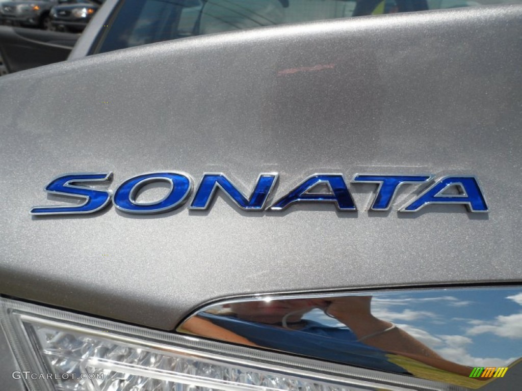 2011 Hyundai Sonata Hybrid Marks and Logos Photo #49947653