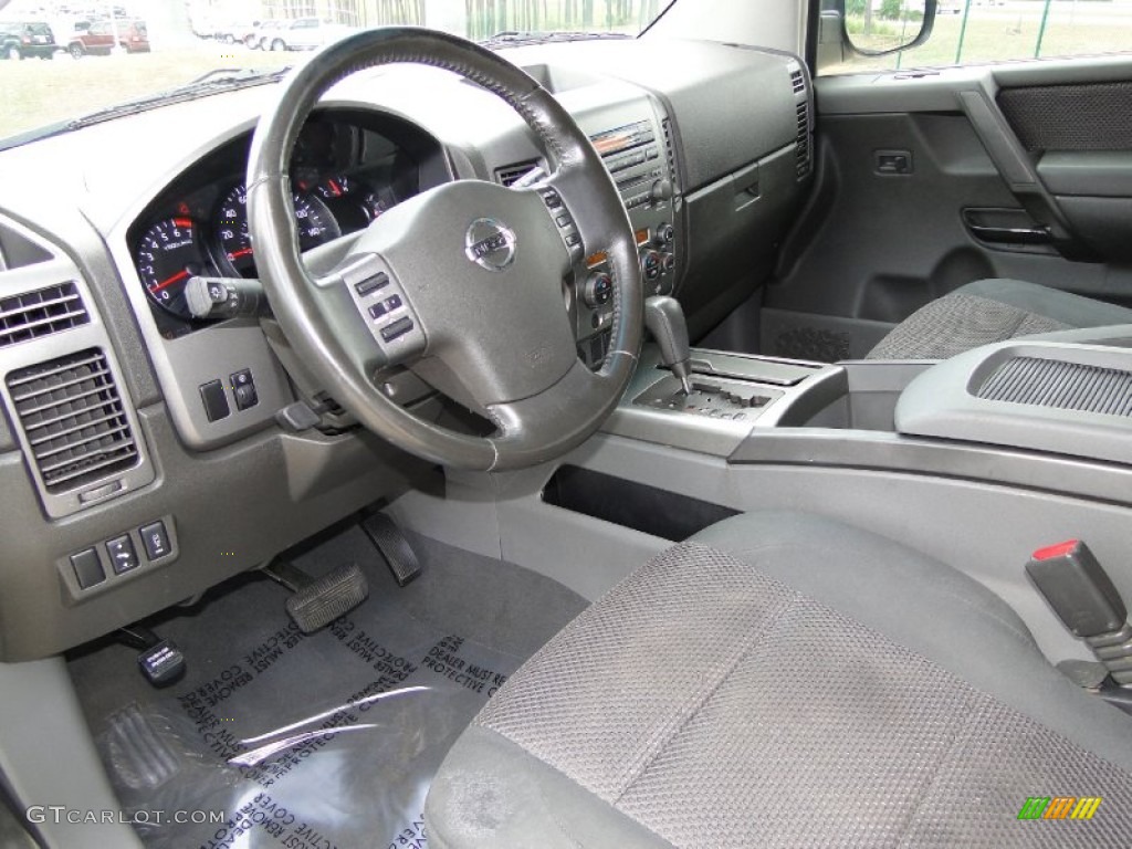 Graphite/Titanium Interior 2007 Nissan Armada SE Photo #49947686