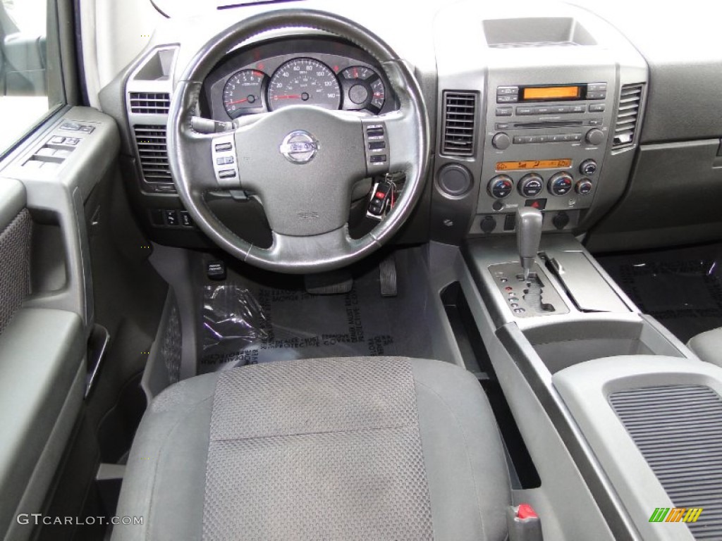 Graphite/Titanium Interior 2007 Nissan Armada SE Photo #49947737