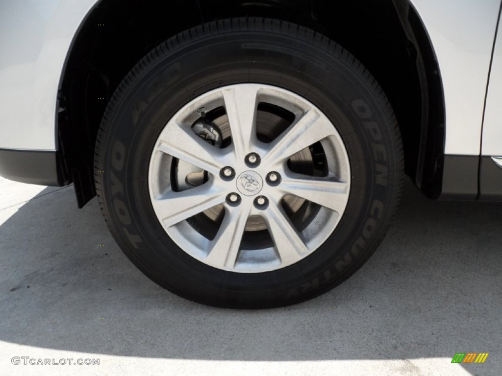 2011 Toyota Highlander Standard Highlander Model Wheel Photo #49947980