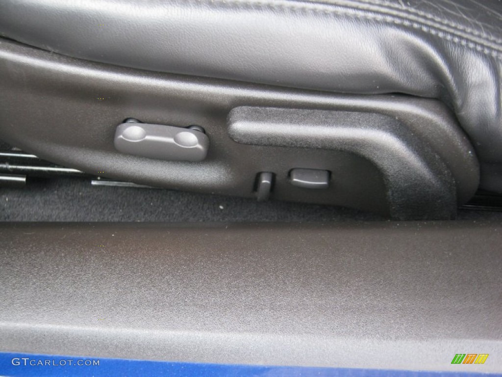 2007 Chevrolet Corvette Coupe Controls Photo #49948736