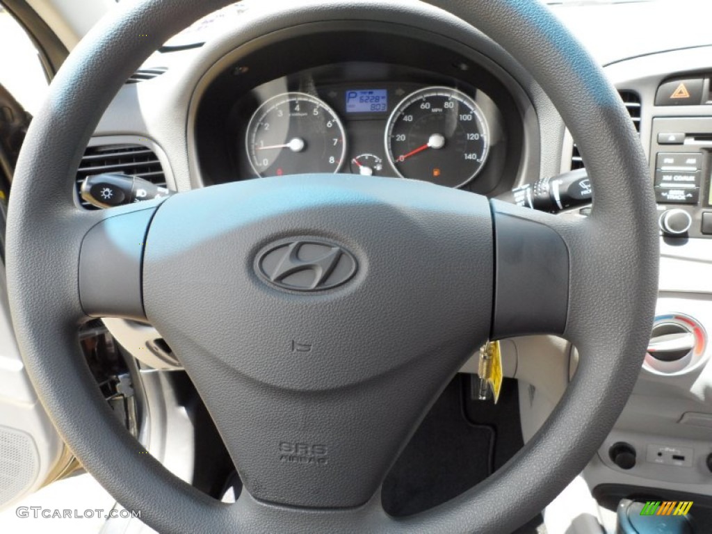 2011 Hyundai Accent GLS 4 Door Gray Steering Wheel Photo #49948838