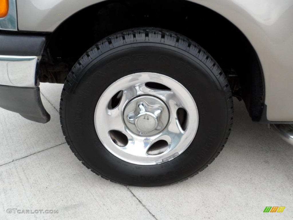 2004 Ford F150 XL Heritage Regular Cab Wheel Photo #49949555