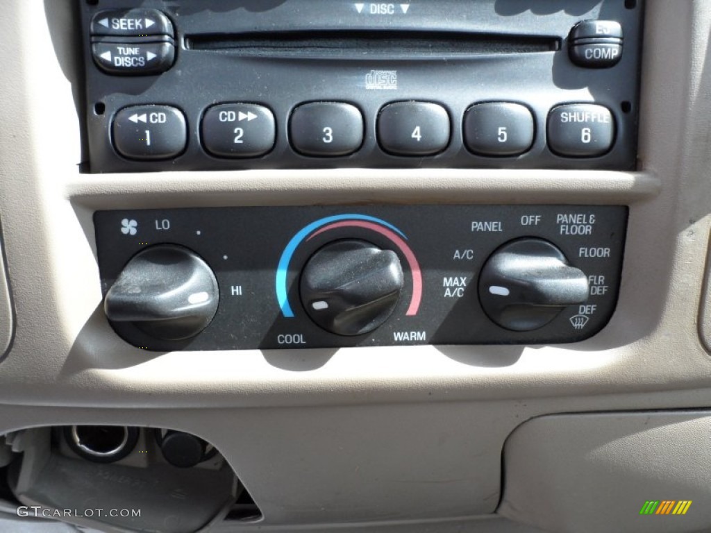 2004 Ford F150 XL Heritage Regular Cab Controls Photo #49949621